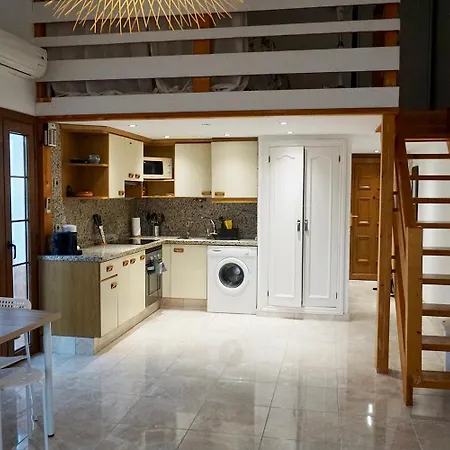 Daire Family Fairways Club *